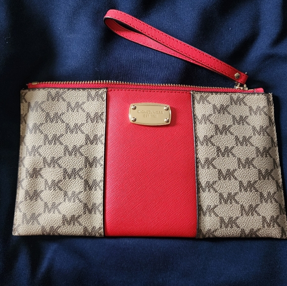 MICHAEL KORS red Center Stripe MK Signature LG Zip CLUTCH Wristlet Wallet - Picture 1 of 3